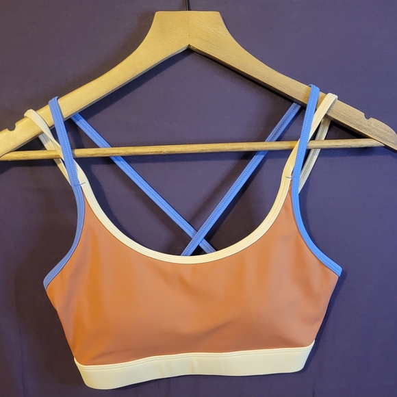 Offline By Aerie Multicolor Strappy Sports Bra. Size S - Picture 4 of 4